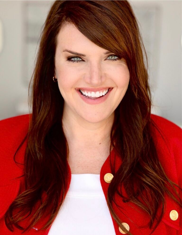 Alexandra Miles
